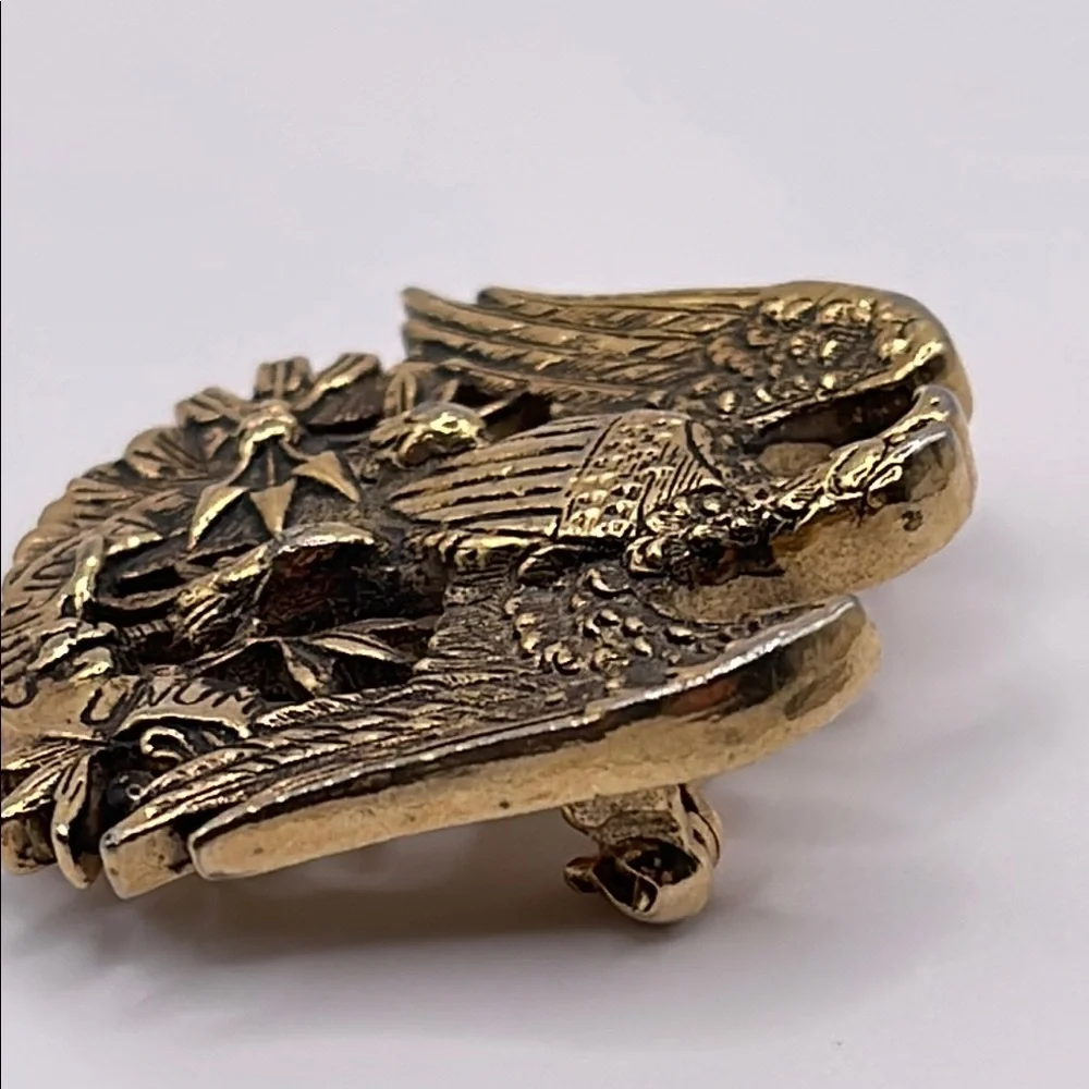 Vintage Sarah Coventry pin brooch American eagle Gold Eagle Brooch - Picture 8 of 9